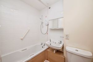 BATHROOM- click for photo gallery